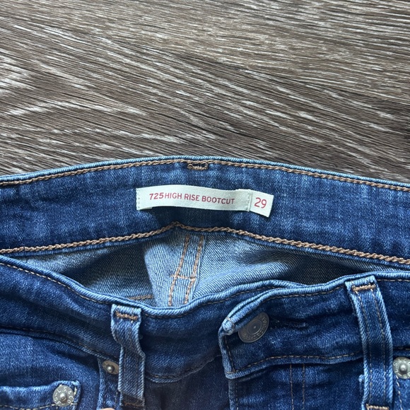 725 LEVIS HIGH RISE BOOTCUT - Picture 2 of 3